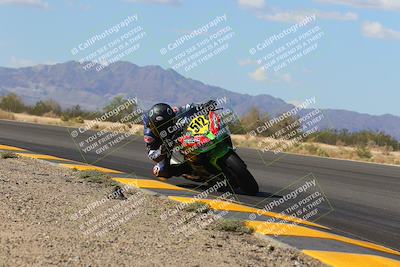 media/Oct-08-2022-SoCal Trackdays (Sat) [[1fc3beec89]]/Turn 7 Inside (145pm)/